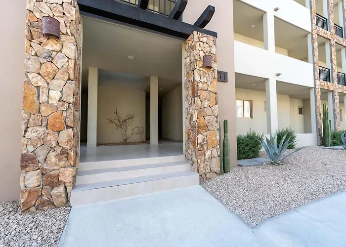 Modern In El Tezal, Peaceful, Secure & Minutes From Cabo Hotspots * Cabo San Lucas